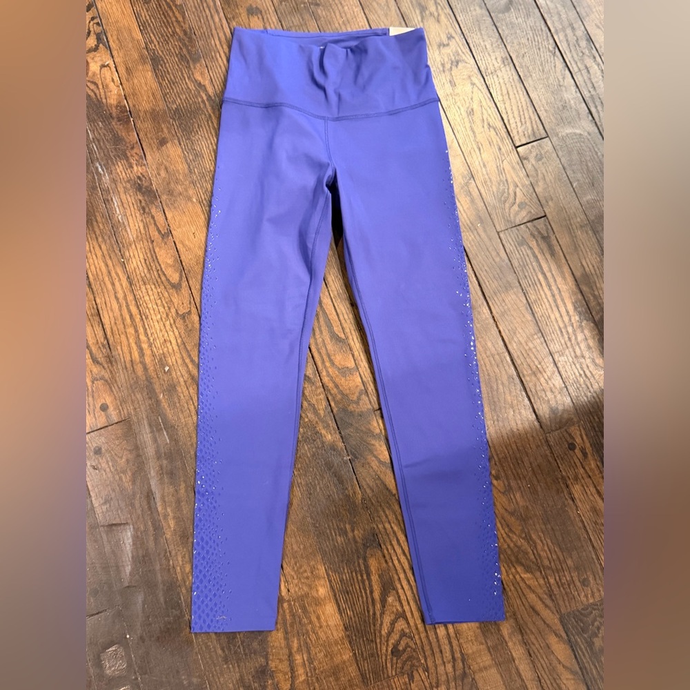 High-Waist Purple Athletic Leggings with Side Sparkle